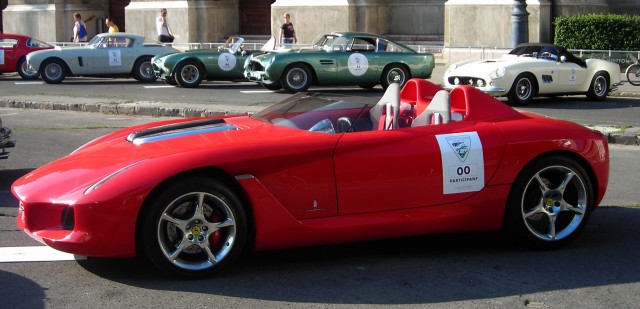 Ferrari Rosso (7).jpg