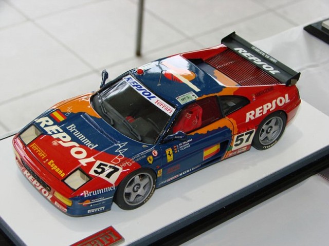 Ferrari 348 Challenge_FUJIMI.jpg