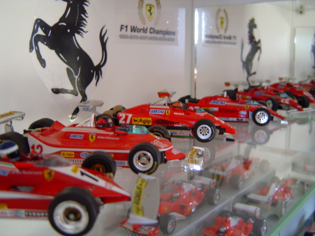 1-43 Ferrari Collection_03.jpg