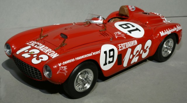 375_1.jpg (348.68 KiB) Megtekintve 3185 alkalommal BBR - Ferrari 375 Plus Panamericana #19 (1954)