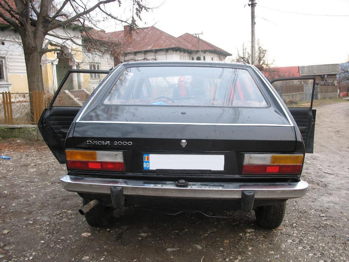 dacia_2000-3.jpg