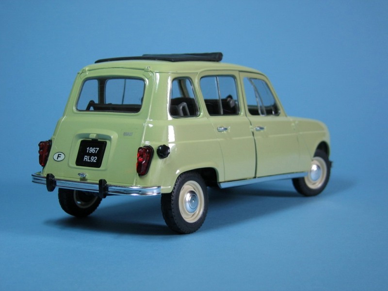 renault-4L-1964-004.jpg