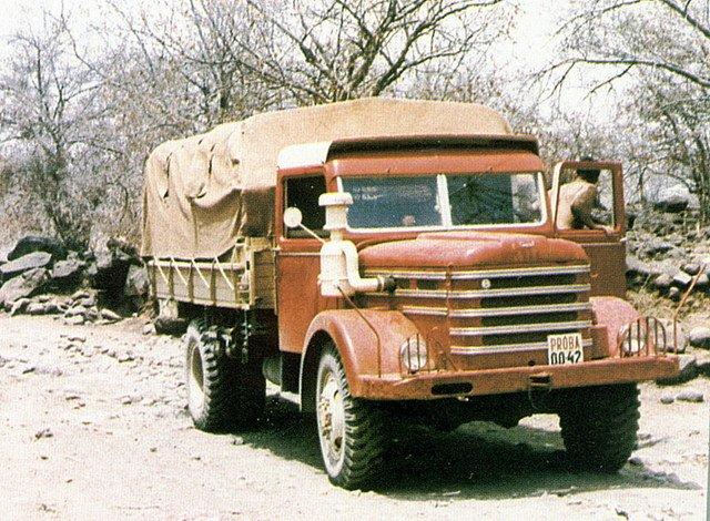 Csepel_West_Africa_01.jpg