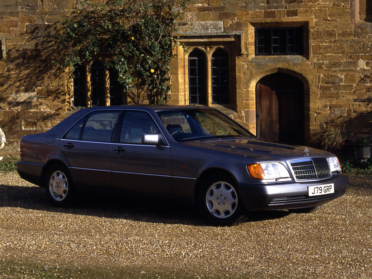 mercedes_600sel-uk-w140-1991-92_r3.jpg