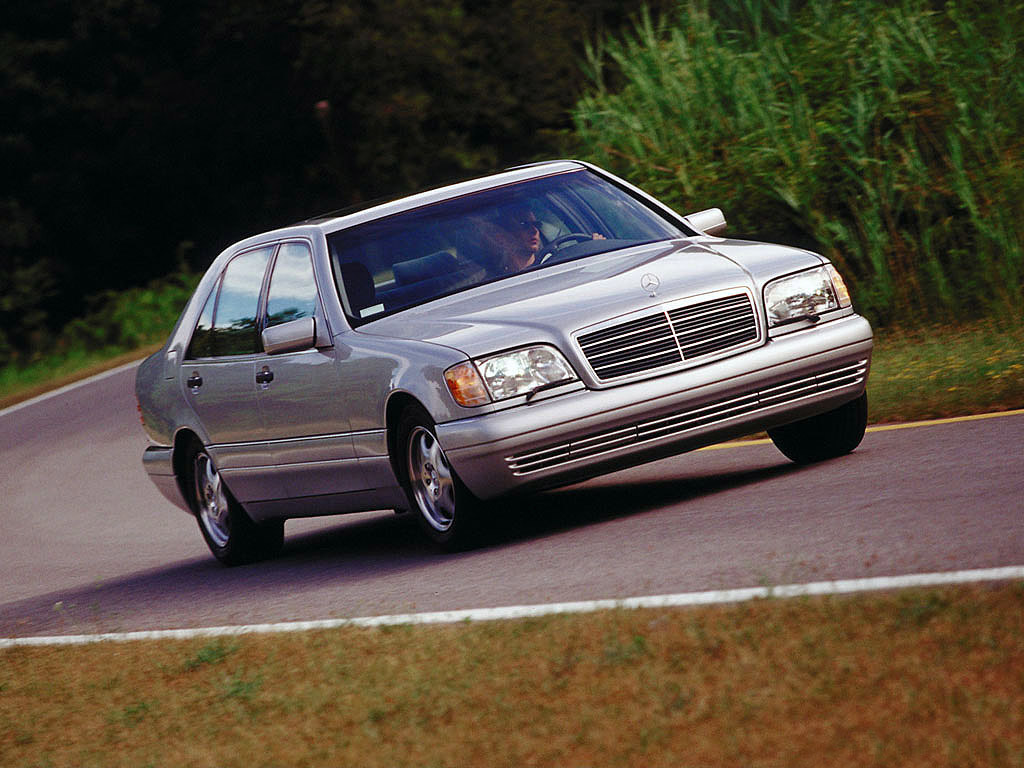 mercedes_s-klasse-w140-1991-98_r20.jpg