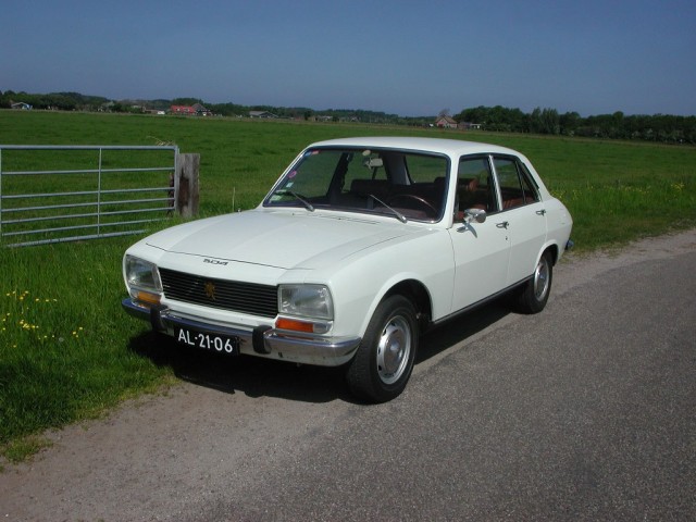 Peugeot 504 1971.JPG
