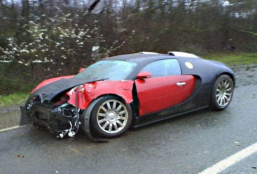 Phlog_Ferrari-Crash-2.jpg
