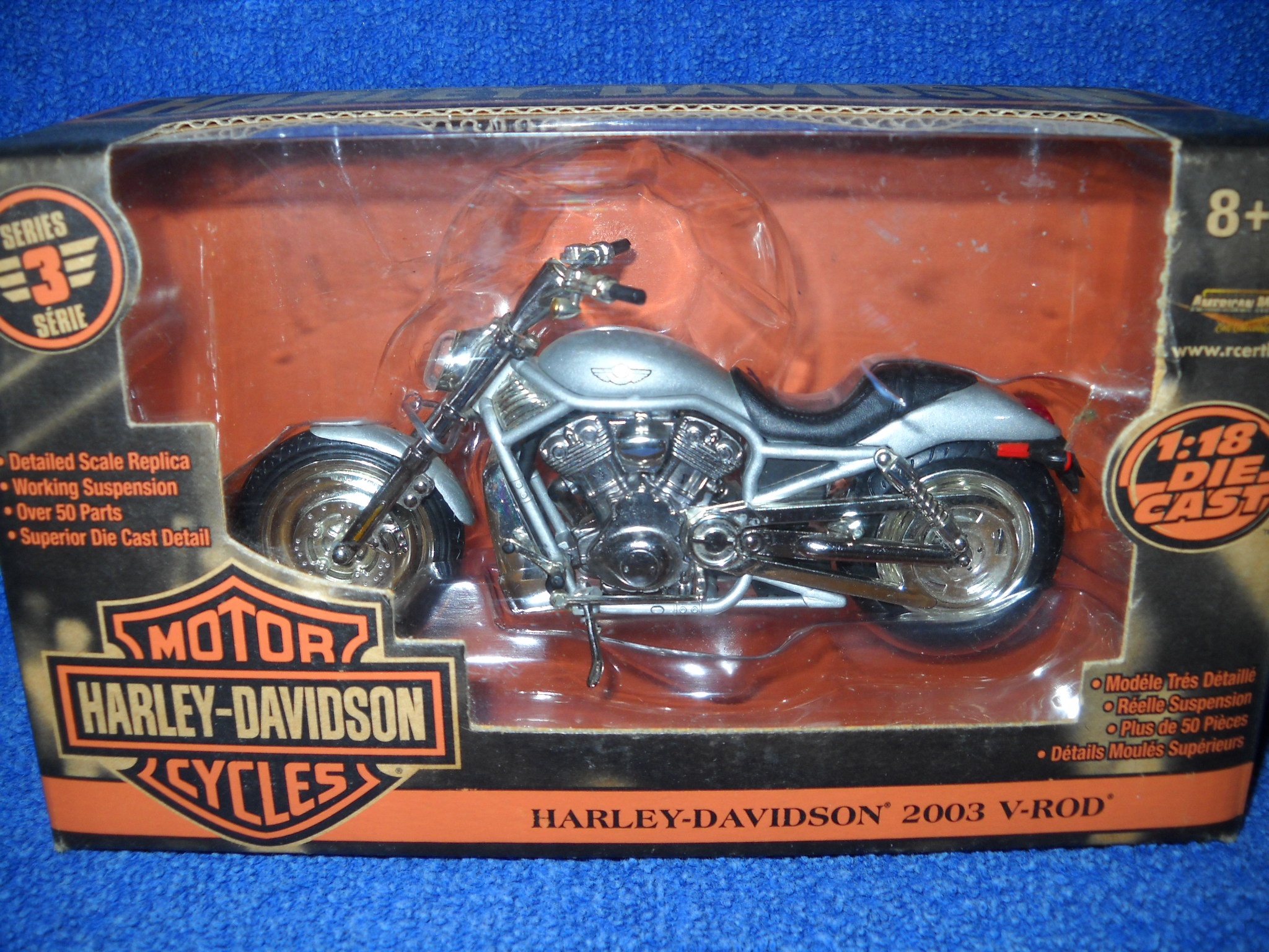 HD V-Road_ERTL_01.JPG