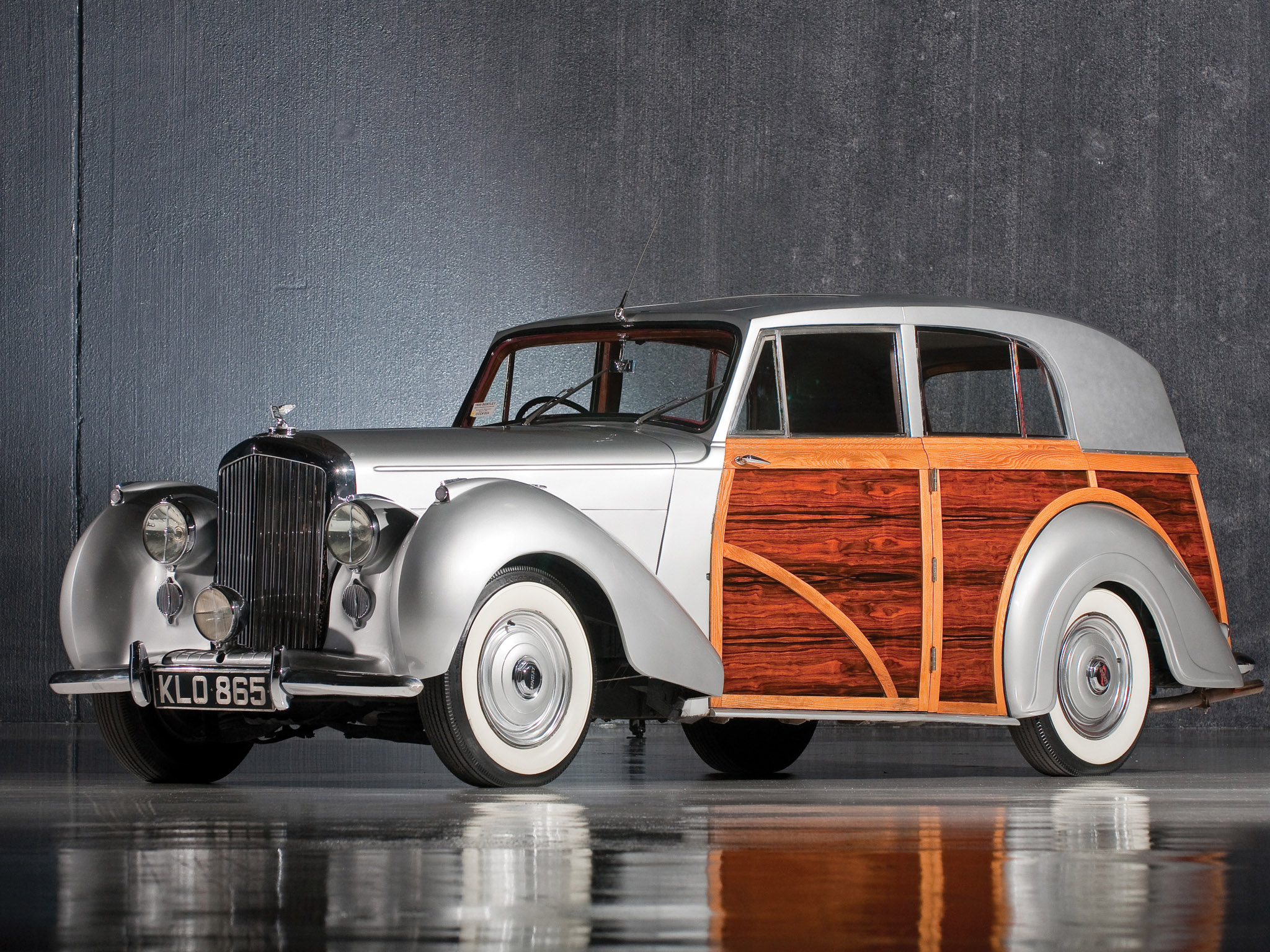 1950 Bentley Mark IV Radford Countryman.jpg