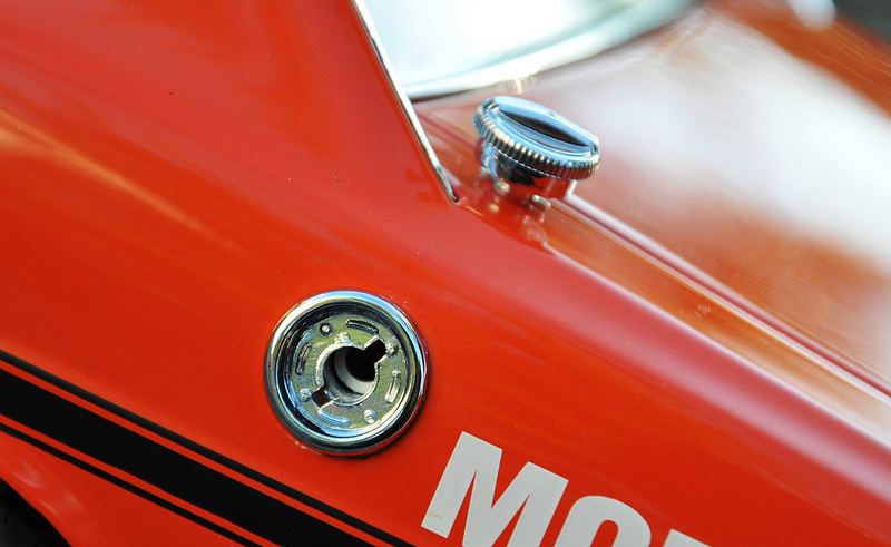 ICON Models 1-8 1971 Ford Falcon XW GTHO Bathurst Winner_12.jpg