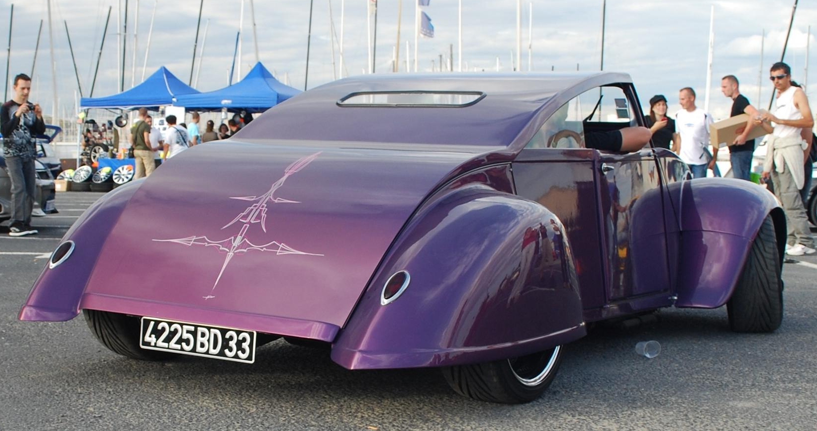 citroencv2hotrod3.jpg