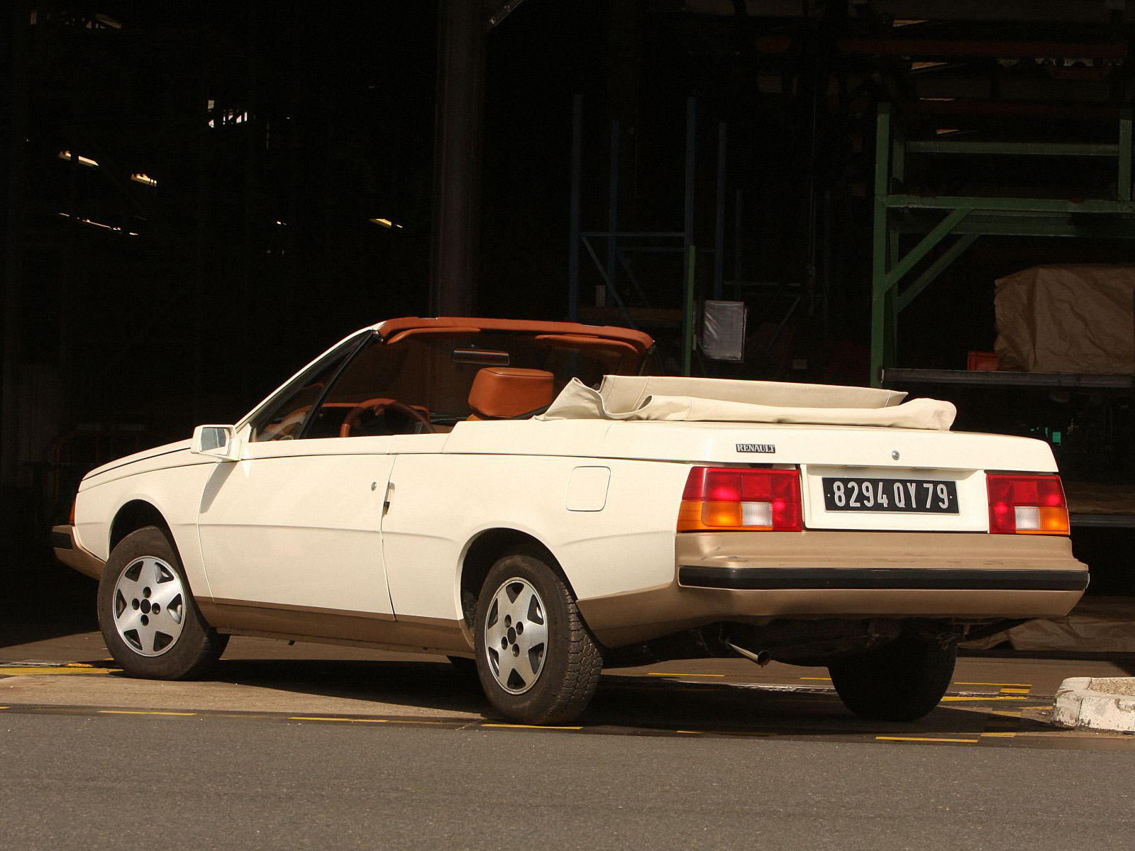 heuliez_renault-fuego-cabriolet-concept-1982_r4.jpg.jpg